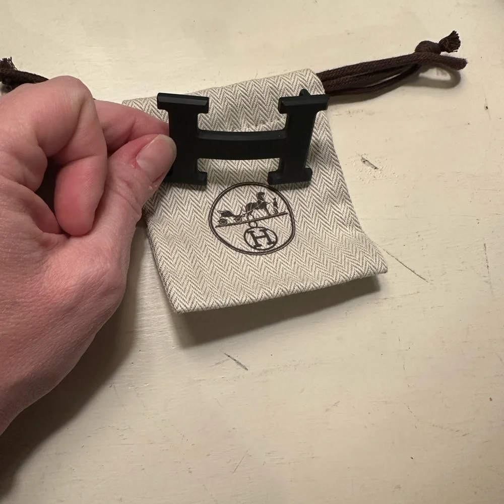 Hermes belt buckle